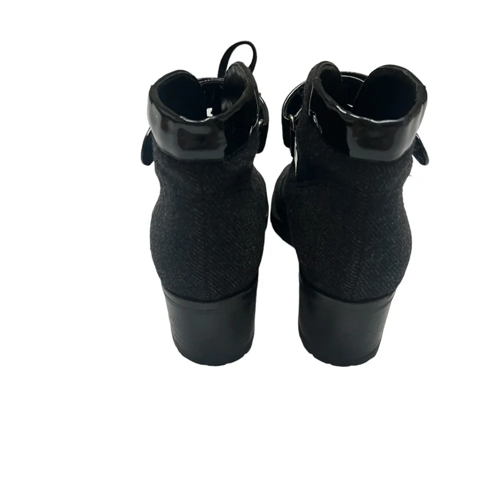 Chanel Runway Wool Moto Lace Up Boots 2008 Black